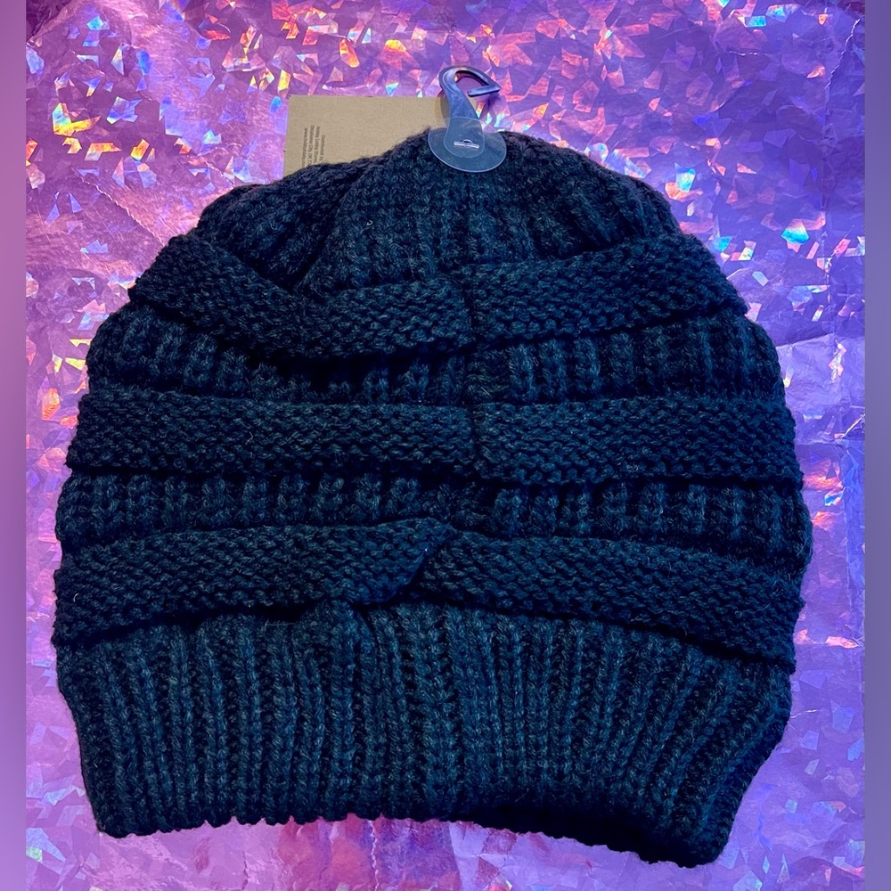 C.C Black Ribbed & Cable Knit Beanie New! Adult size one size fits all. - Picture 2 of 2